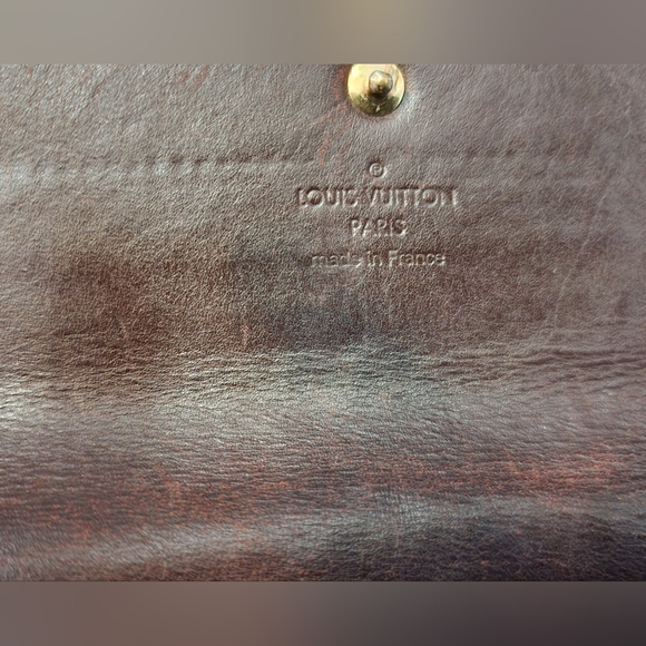 Louis Vuitton Amarente Long Sarah Wallet - Picture 6 of 12